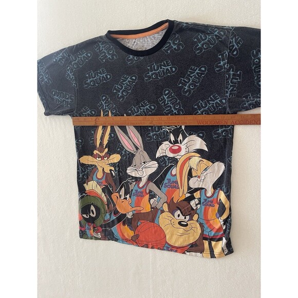 SPACE JAM Looney Tunes Squad ALL OVER Print T-SHIRT Tune SQUAD Men’s Size M - Picture 2 of 5